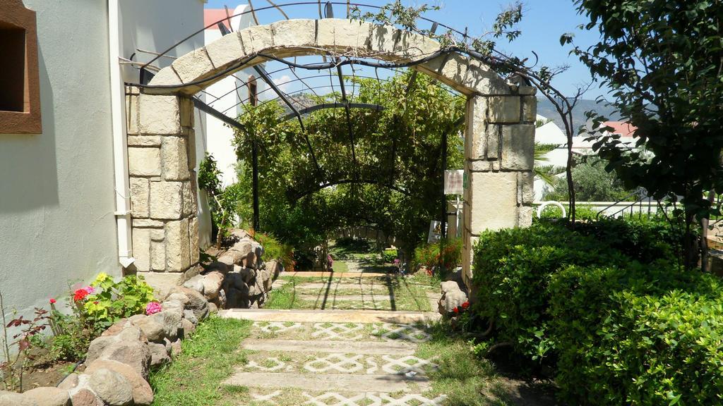 Ozukara Apart 2 Gümbet Εξωτερικό φωτογραφία